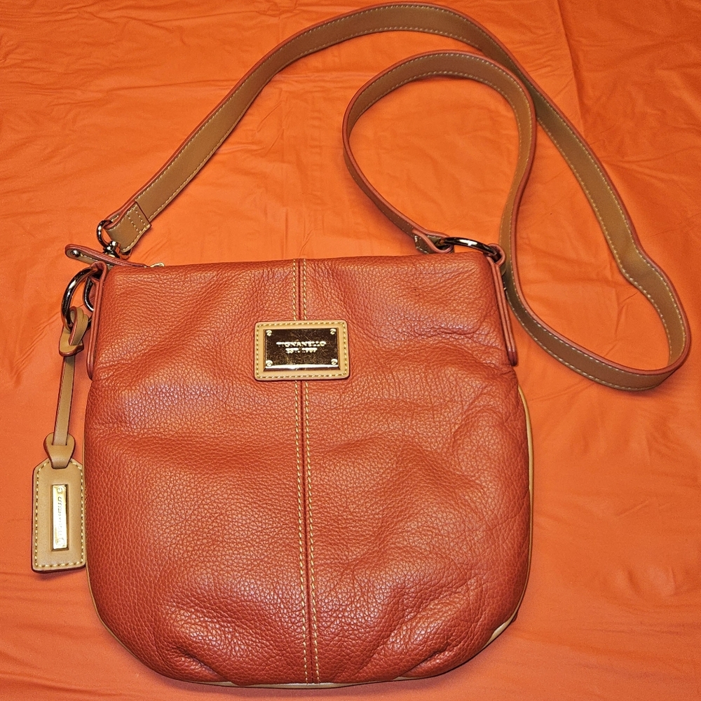 Tignanello Red w/Tan Strap Leather Crossbody Bag Approx 9"×9" Strap=22" EUC